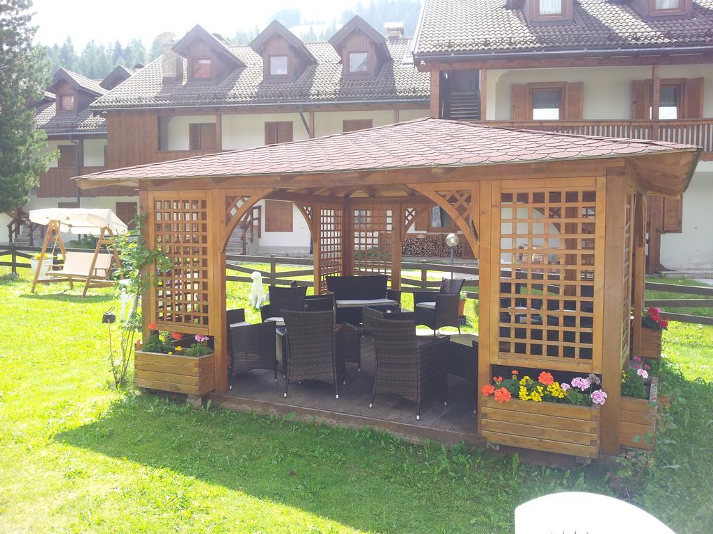 Park Hotel Mater Dei Pozza di Fassa Extérieur photo