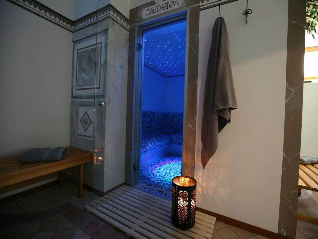 Park Hotel Mater Dei Pozza di Fassa Extérieur photo