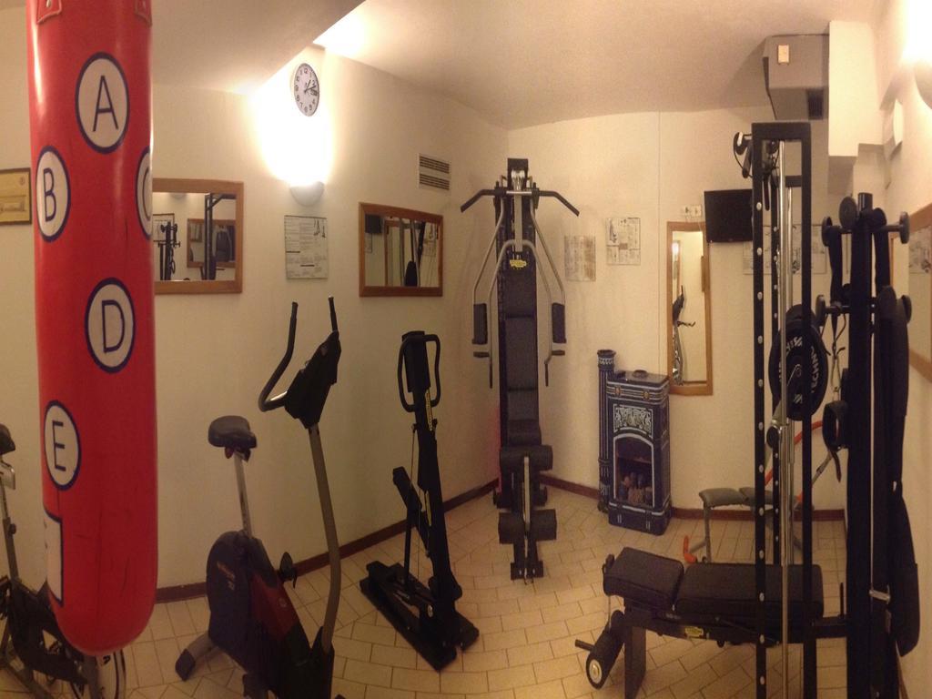 Park Hotel Mater Dei Pozza di Fassa Extérieur photo